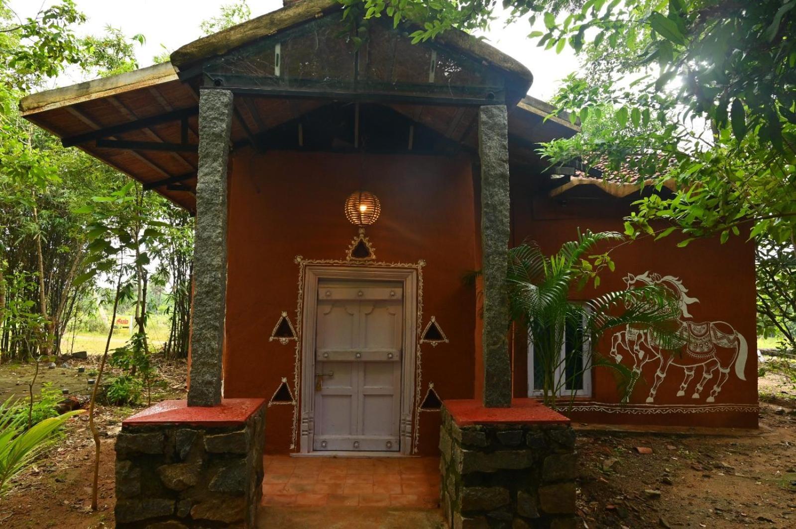 Pathayam Inn Tiruvannamalai Exterior photo